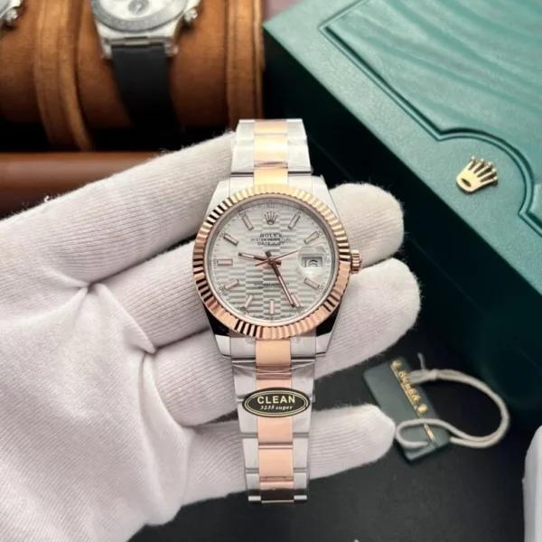 Dong-Ho-Rolex-DateJust-Mat-Nep-Gap-Mau-Bac-Day-Oyster-Clean-41mm-2-768x768-1 Rolex DateJust 41mm with a Silver Gold Dial from Demi Clean Factory 1:1 Edition.