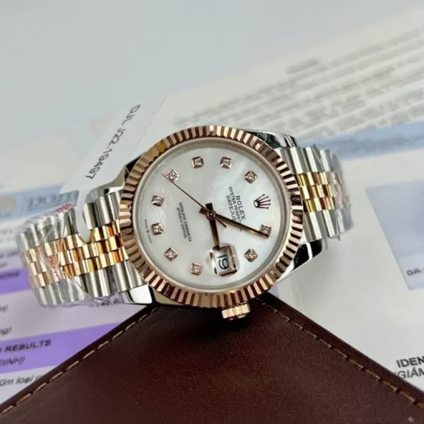 Rolex DateJust 126331 Mother Of Pearl Dial Gold Wrapped GM Factory 41mm Rolex DateJust 126331 GM Factory 41mm with a Gold Wrapped finish and Mother Of Pearl Dial.