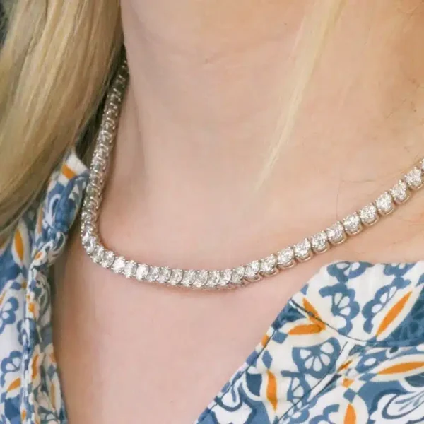 14K White Gold Tennis Necklace with Graduated Round Natural Diamonds, 18-Inch Length, 31 CT Total Diamond Weight,