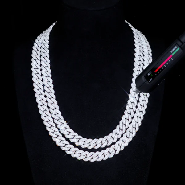 10mm0_f270cd4a-6d05-4258-9952-84482f0a40eb_1024x1024 (1) 925S & VVS Moissanite 10MM Cuban Link Chain