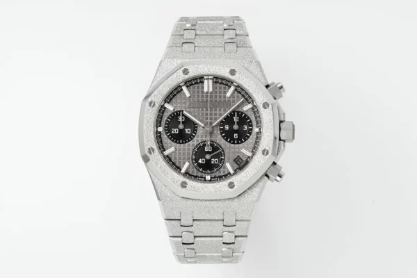 13392047617877056 Audemars Piguet Royal Oak Chrono 26240BC with a grey dial, 41 mm stainless steel case, and stainless steel bracelet.