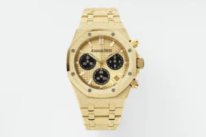 13392048313784031 Audemars Piguet Royal Oak Chrono 26240BA Frosted with a 41 mm yellow gold case, gold and black dial, and yellow gold bracelet.