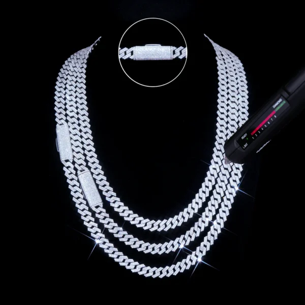 DSC02273_1024x1024 (1) 925S & VVS Moissanite 8MM Two Row Prong Cuban Link Chain