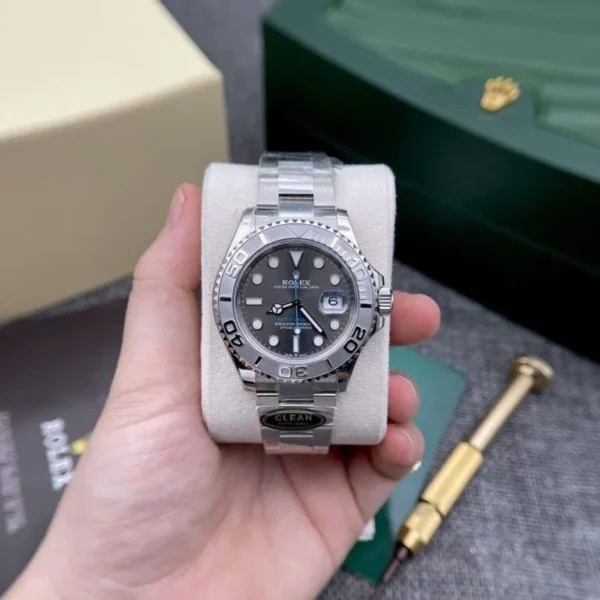 Dong-Ho-Rolex-Yacht-Master-116622-Mat-So-Xam-Nha-May-Clean-40mm-3-768x768-1 Rolex Yacht-Master 126622 904L Steel CSF 1:1 Best Edition Super Clone featuring a Gray Dial, 904L stainless steel case, Oyster bracelet, sapphire crystal, and automatic movement.