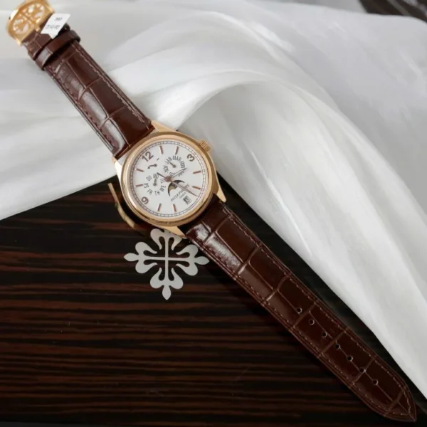 Patek Philippe Complications 5146 18K Gold Wrapped Custom 39mm Good Imitation Watch Patek Philippe Complications 5146 18K Gold Wrapped Custom 39mm Good Imitation Watch.