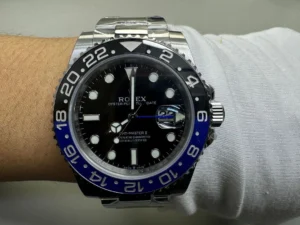 Rolex GMT Master II Batman Super Clone 116710BLNR V2 Rolex GMT-Master II Batman 116710BLNR V2 Super Clone featuring a 40mm stainless steel case, Black Dial, Black and Blue Cerachrom bezel, Oyster bracelet, and automatic movement.