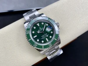 Rolex-Submariner-116610LV-Hulk-Green-Dial-Green-Ceramic-Bezel-Clean-Factory-11-Best-Edition-904L-SS-Case-and-Bracelet-S31353-1 Rolex Submariner 116610LV Hulk Super Clone by Clean Factory with a Green Dial and Green Ceramic Bezel.