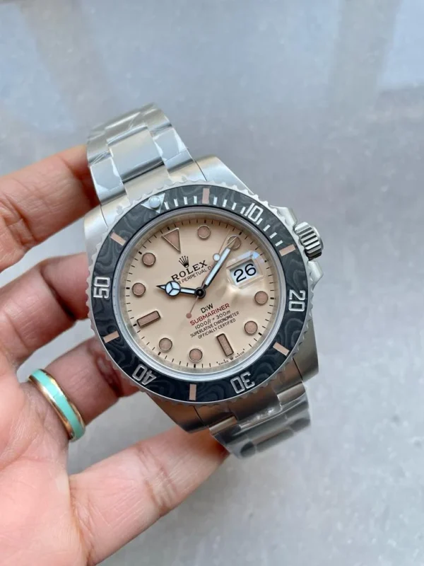 WhatsApp-Image-2023-06-26-at-11.03.15-PM-1-1 Rolex Submariner DIW Dune Super Clone by VSF featuring a 40mm 904L stainless steel case, Yellow Dial, black ceramic bezel, Oyster bracelet, sapphire crystal, and VS3135 automatic movement.