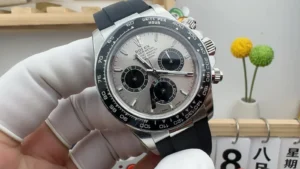 WhatsApp-Image-2025-10-20-at-21.13.49_8c91c177 Daytona 126519 TMF 1:1 Best Edition featuring a Gray and Black Dial, Oysterflex strap, weighted case, fixed tachymeter bezel, and SH4131 automatic chronograph movement.