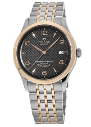 Tudor 1926 M91551-0003 replica watch with black dial and rose-gold-tone two-tone bracelet