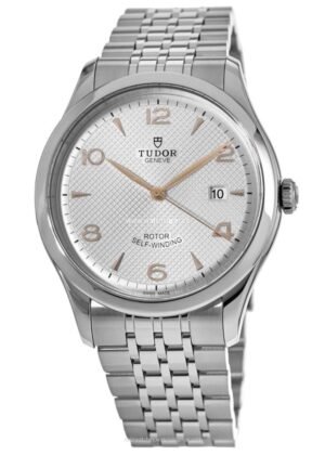 Tudor 1926 41mm M91650-0001 replica watch with silver dial and steel-look bracelet