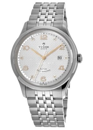 Tudor 1926 M91650-0003 replica watch with silver dial and steel-style bracelet