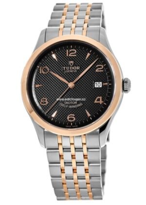 Tudor 1926 M91651-0003 replica watch with black dial and rose-gold-tone two-tone bracelet