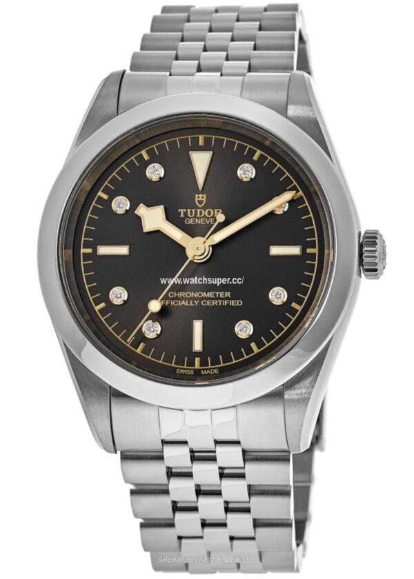 Explore the Tudor Black Bay One 41 M79680-0004 replica watch with an anthracite-style dial, diamond-style markers, and steel-style bracelet.